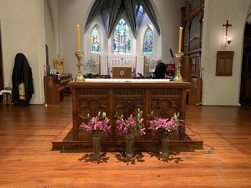 Altar at All Saints, Dunedin North Parish