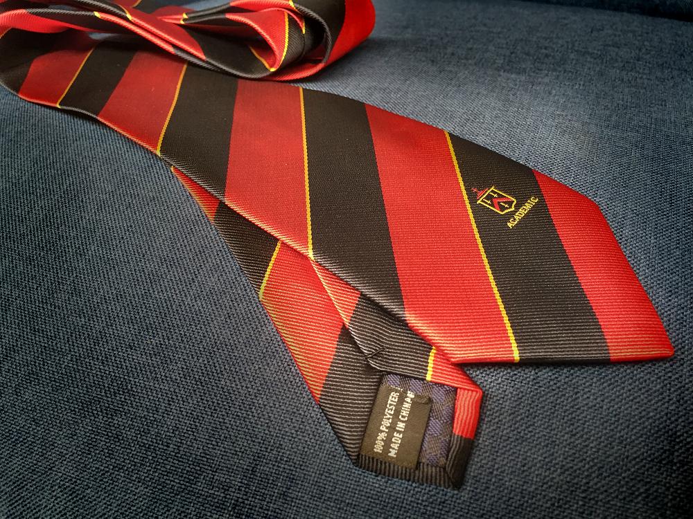 Scholars Tie