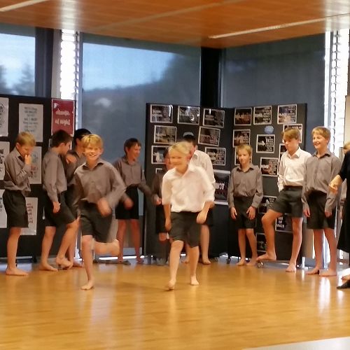 RNZB visit term #2 - with the Year 7 Drama class