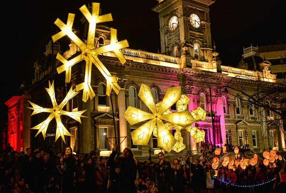 Carnival attracts record crowd