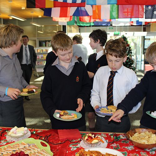 Nathan, Jacob, Mr Veitch, Charlie, Jonathan, Zachary, Josh.