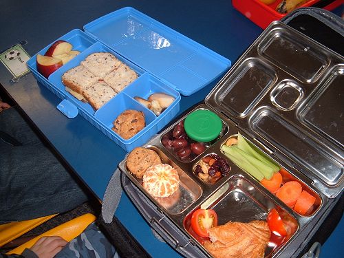 Healthy lunches with no glad wrap aren't they amazing.