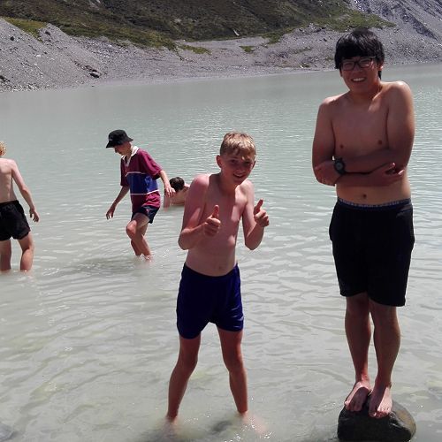 Mt Cook, Hooker glacier lake