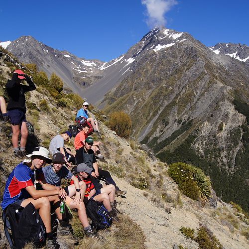 10NPA stop for morning tea on the side of Mt Mason