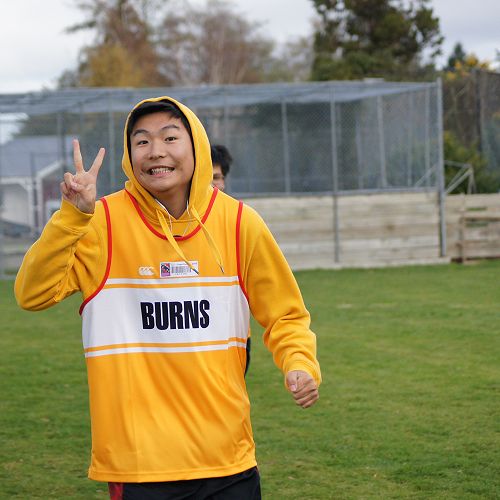 Charlie Geng competes with style in the cross country