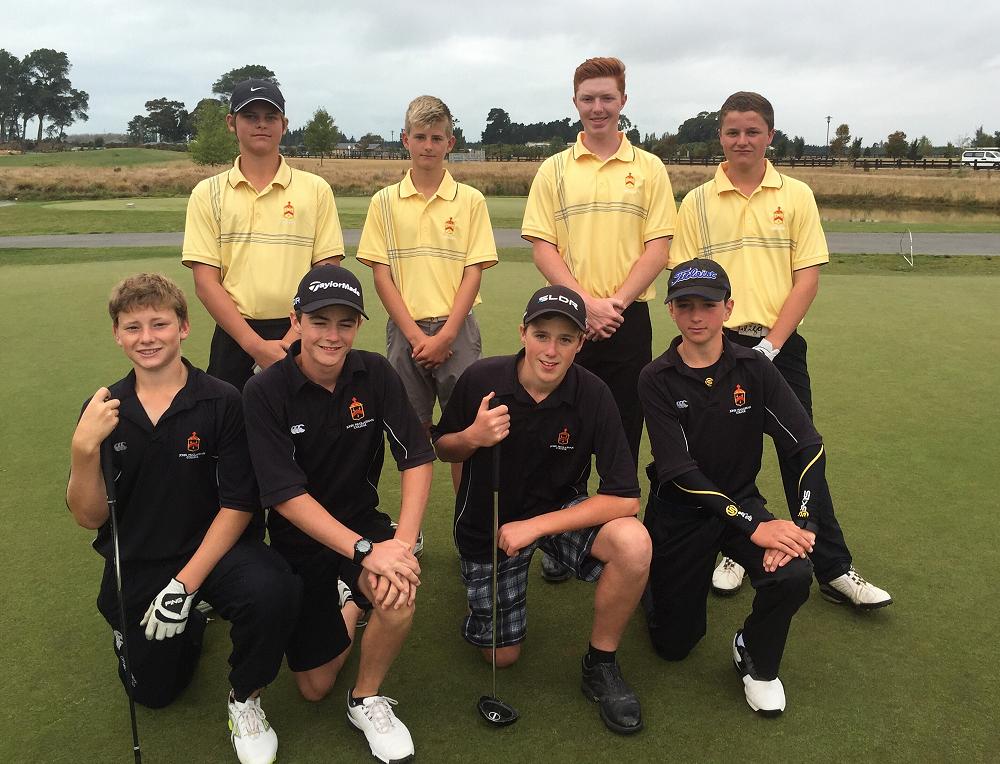The team just before teeing off at Pegasus golf club