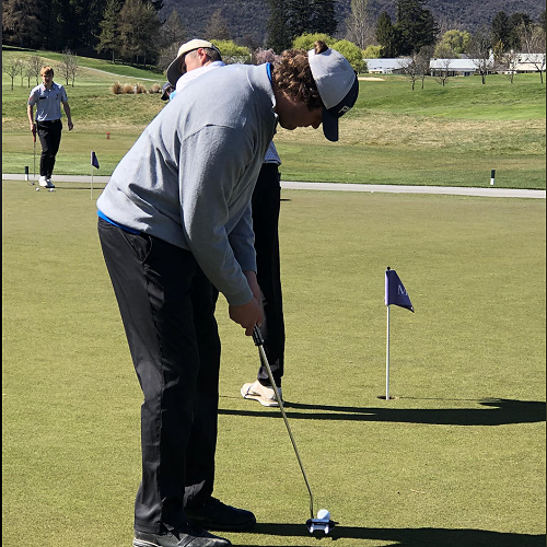 Joe DK practiced before playing at Millbrook on the JMC Golf Tour.