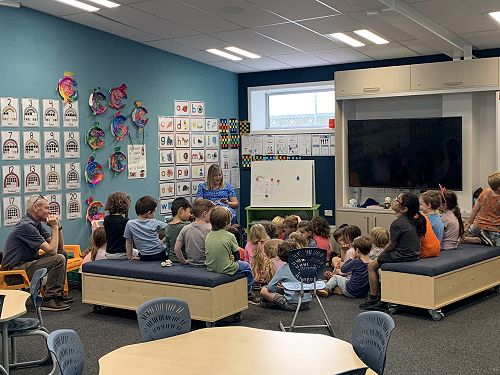 Miss Ward and Mr Reid teach R13 and R5 while Kaik kiwis is underway.