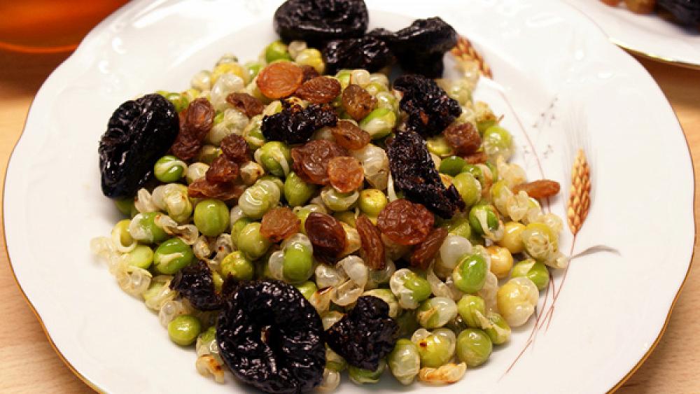 Pálenec (Roasted Sprouted Green Peas)