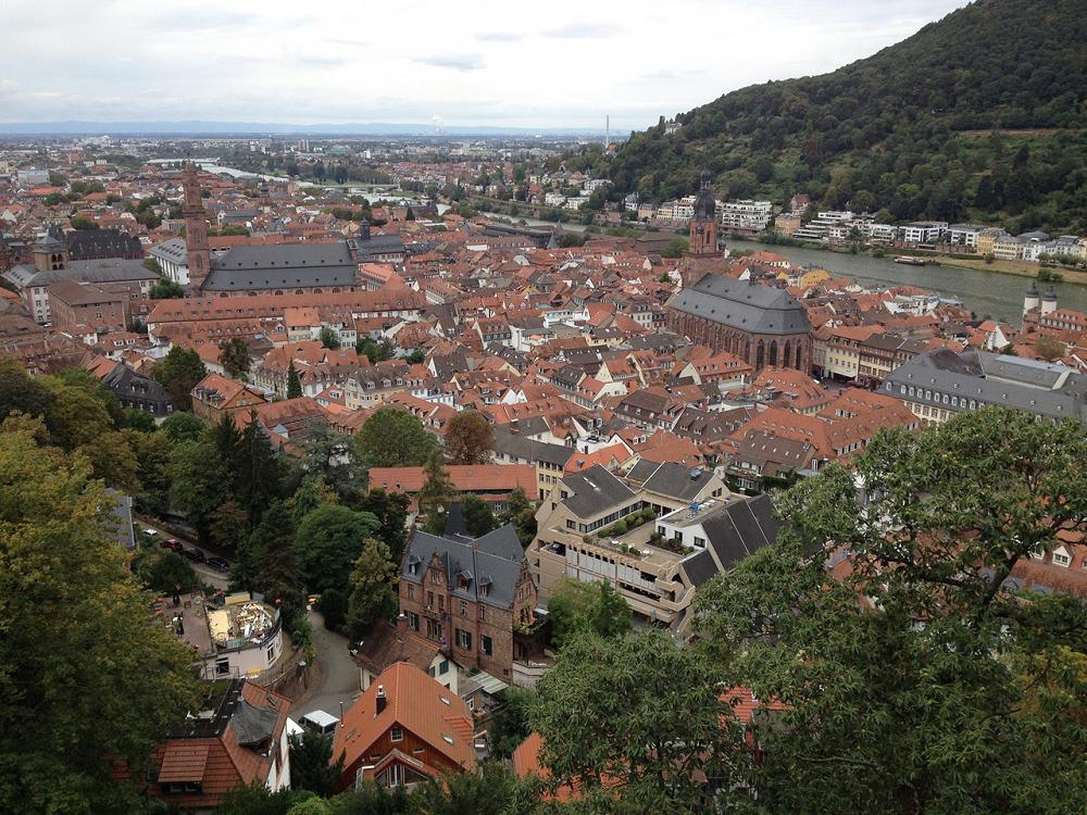 A Tale of Two Cities (Of Literature)