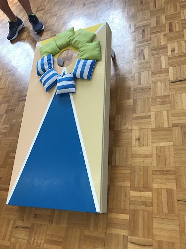 Corn hole!