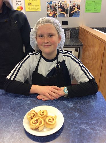Yum! Apple pinwheel scrolls.