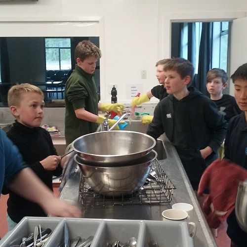 Adventures at Year 7 Camp survival.&nbsp;