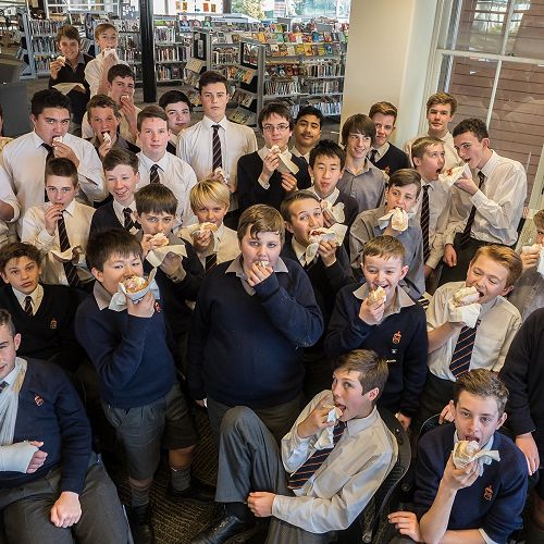 A 'sweet' end to the 2016 peer reading programme.