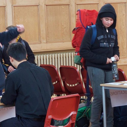 40H Challenge participants apply for 'temporary passports' upon arrival&nbsp;