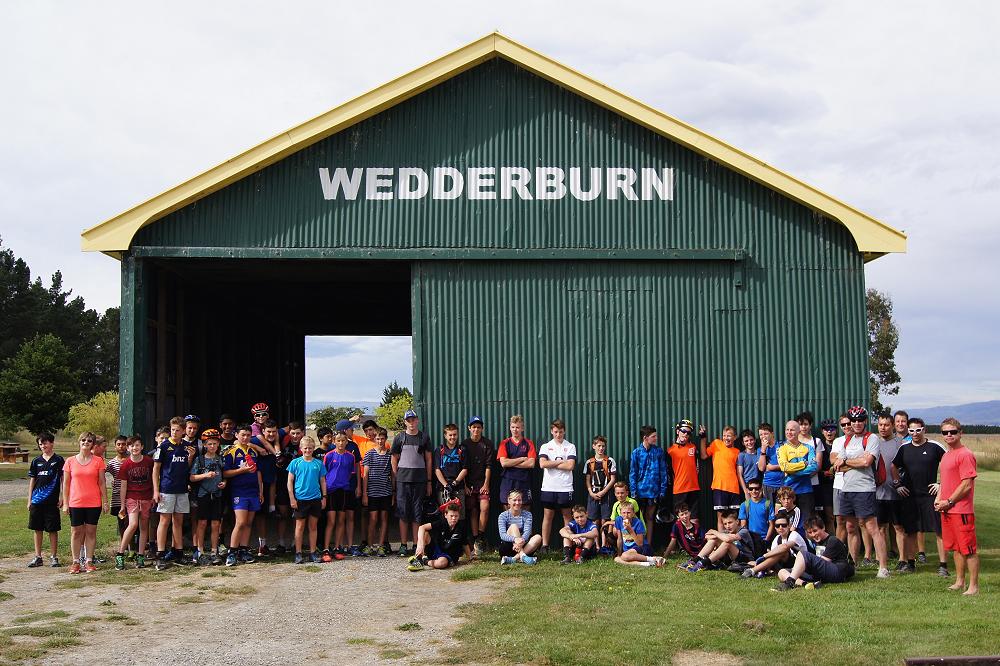 9JCU and 9RRA at the iconic Wedderburn shed