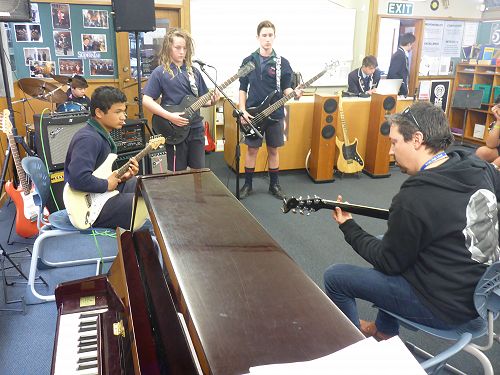 Jamming with Jon Toogood