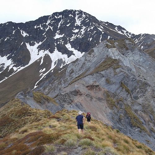 Along the ridge to Mt Aurum
