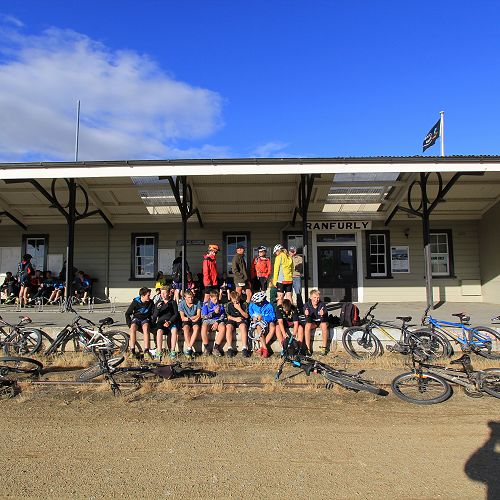 Taking a break at Ranfurly...&nbsp;