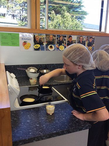 Perfecting the pancake flip