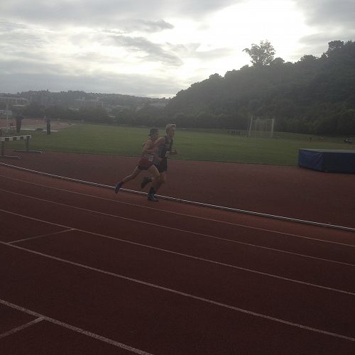 Oliver Chignell on his way to setting a new 1500m record