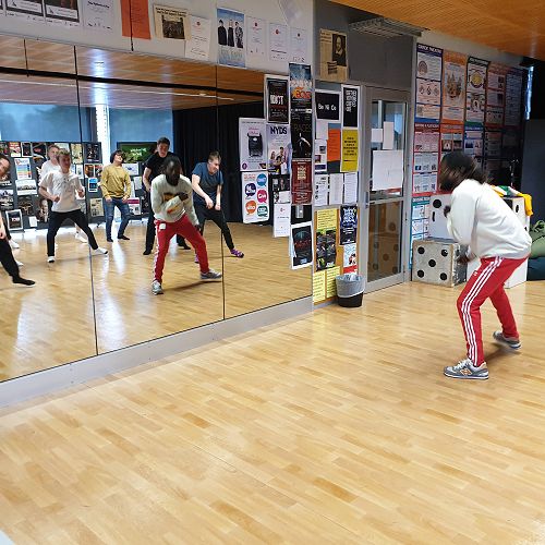 Dance workshop with Antonio Bukhar, Caroline Plummer Dance Fellow