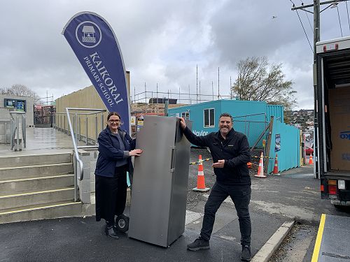Thanks to Gordon and the team at Smiths City for the donation of the new freezer! 