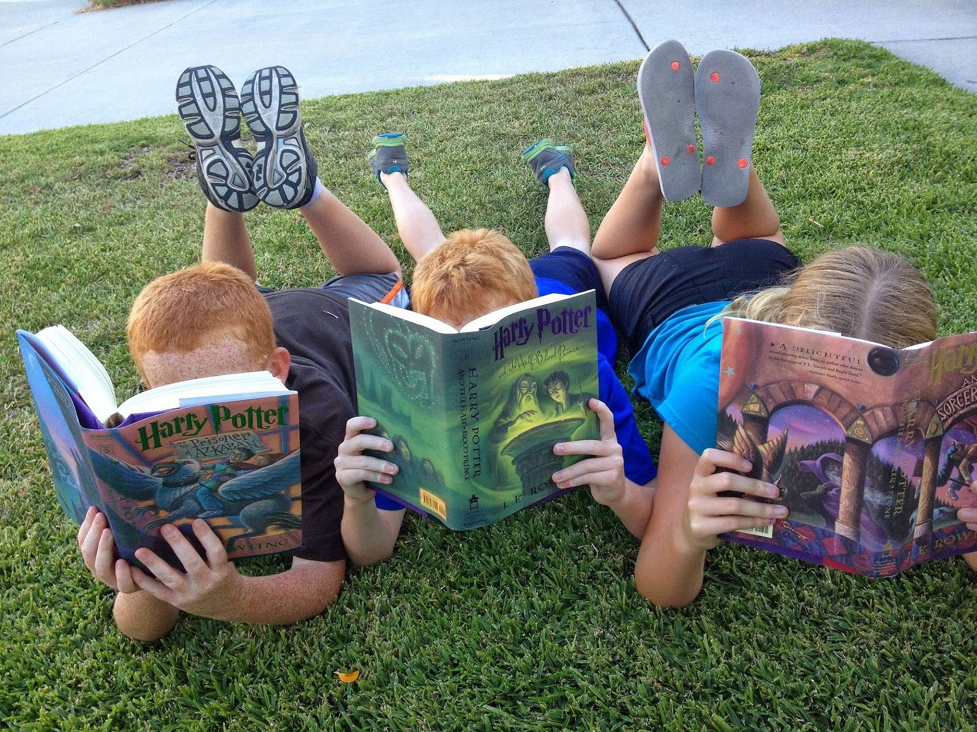 LIBRARY BOOKS - Please return ASAP