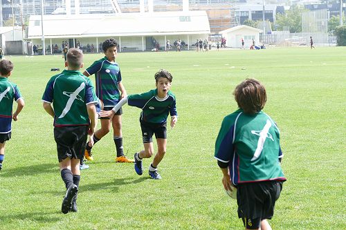 Joe Parkinson (the Portobello flyer) running through some drills.