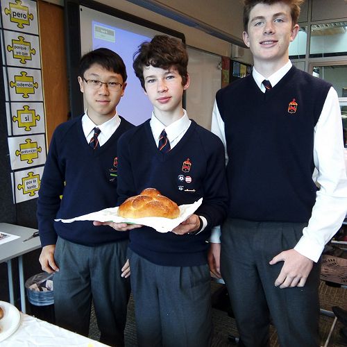 Day of the dead - more food!