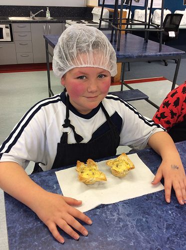 Perfectly cooked mini quiches