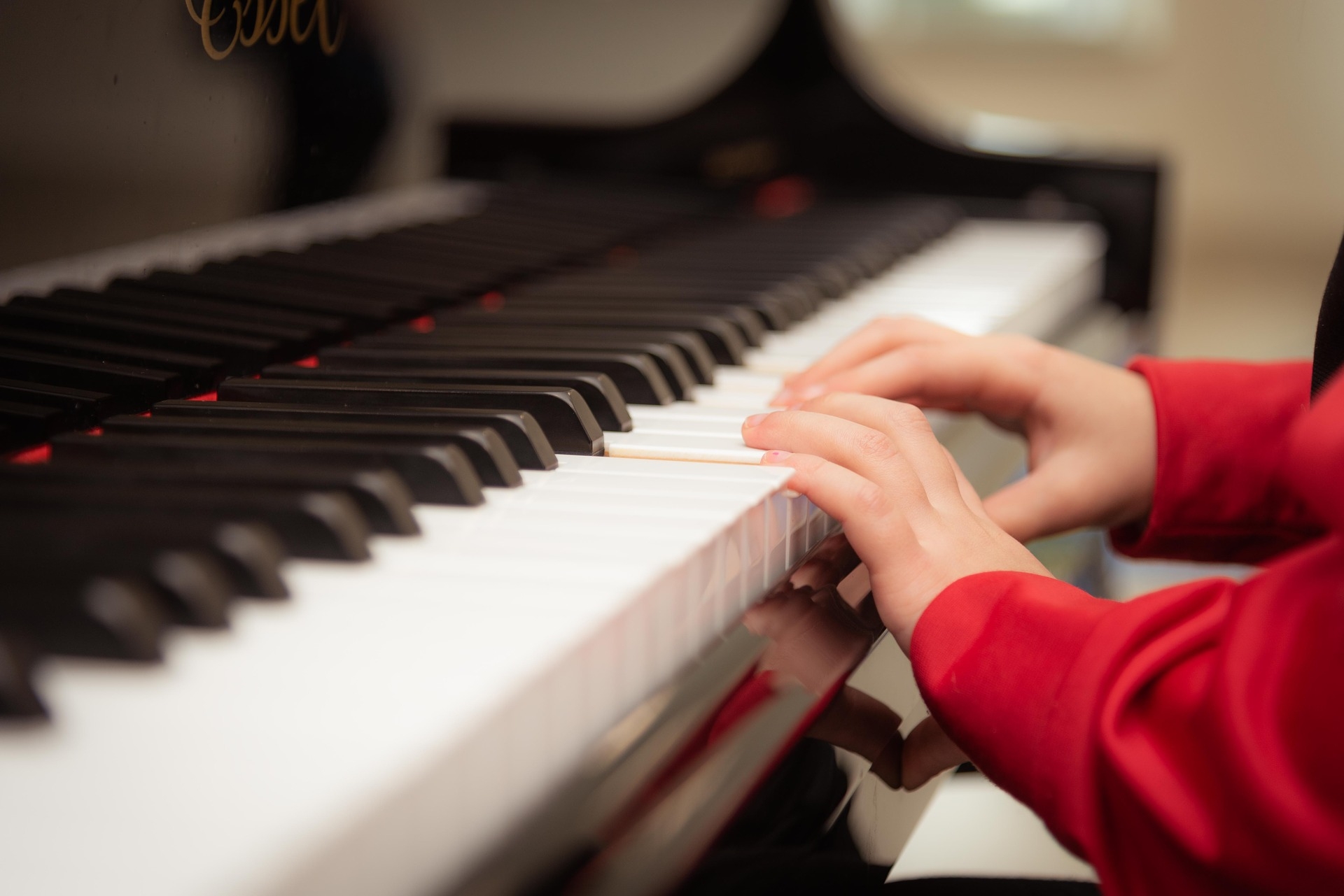 Piano Lessons at School - Free Trial Lesson