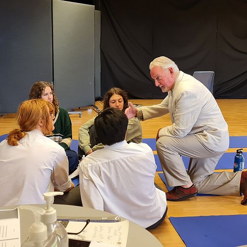 Theatre advice with&nbsp; professional veteran actor, Steven Ray
