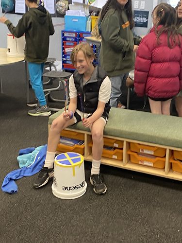 Music-Bucket Drumming