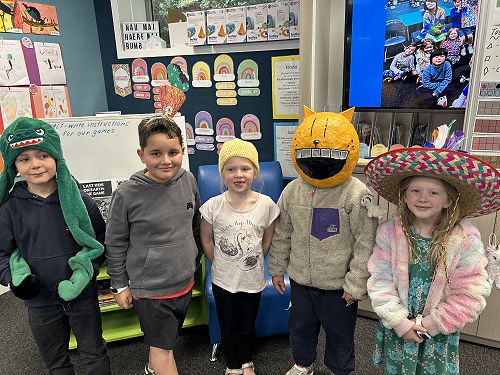 Wacky hat day in Rūma ono