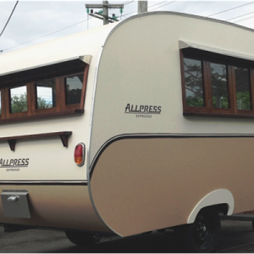 No7 Balmac's funky coffee caravan