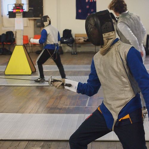 En garde!