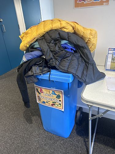 This is overflowing with term two lost property! All unnamed!