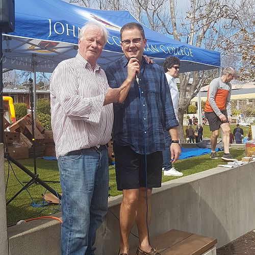 Tony Sycamore extorting money from John Guthrie at the 2019 Fete