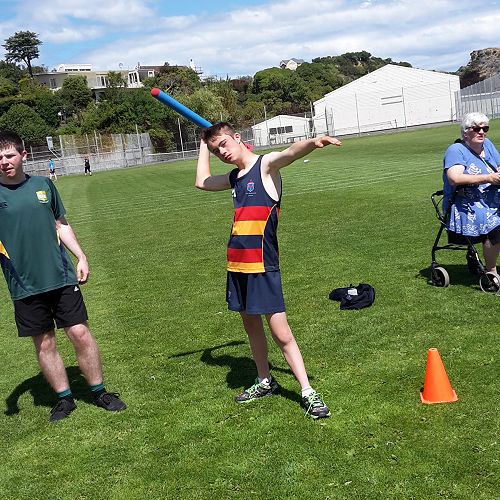 Pick up the javelin, aim, engage&hellip;.





