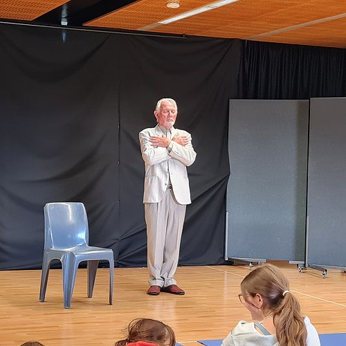 Theatre advice with&nbsp; professional veteran actor, Steven Ray