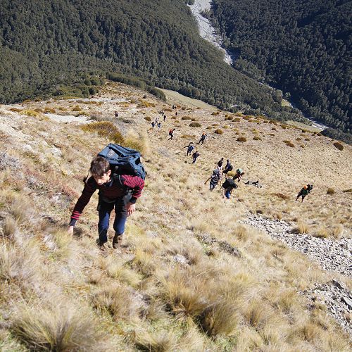 10GMU heading up Mt Mason