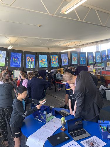 R1 - Parent Exhibition
