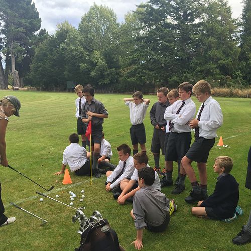 7MBE Golf Lessons with Melanie Harper. &nbsp;Balmacewen Golf Course. &nbsp;&nbsp;