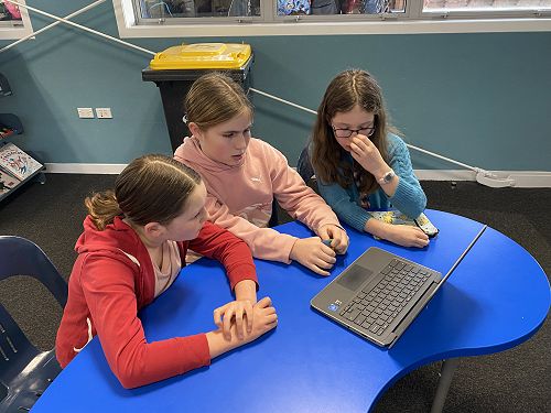 EP x ODT Extra! Tāpiri Spelling Bee!