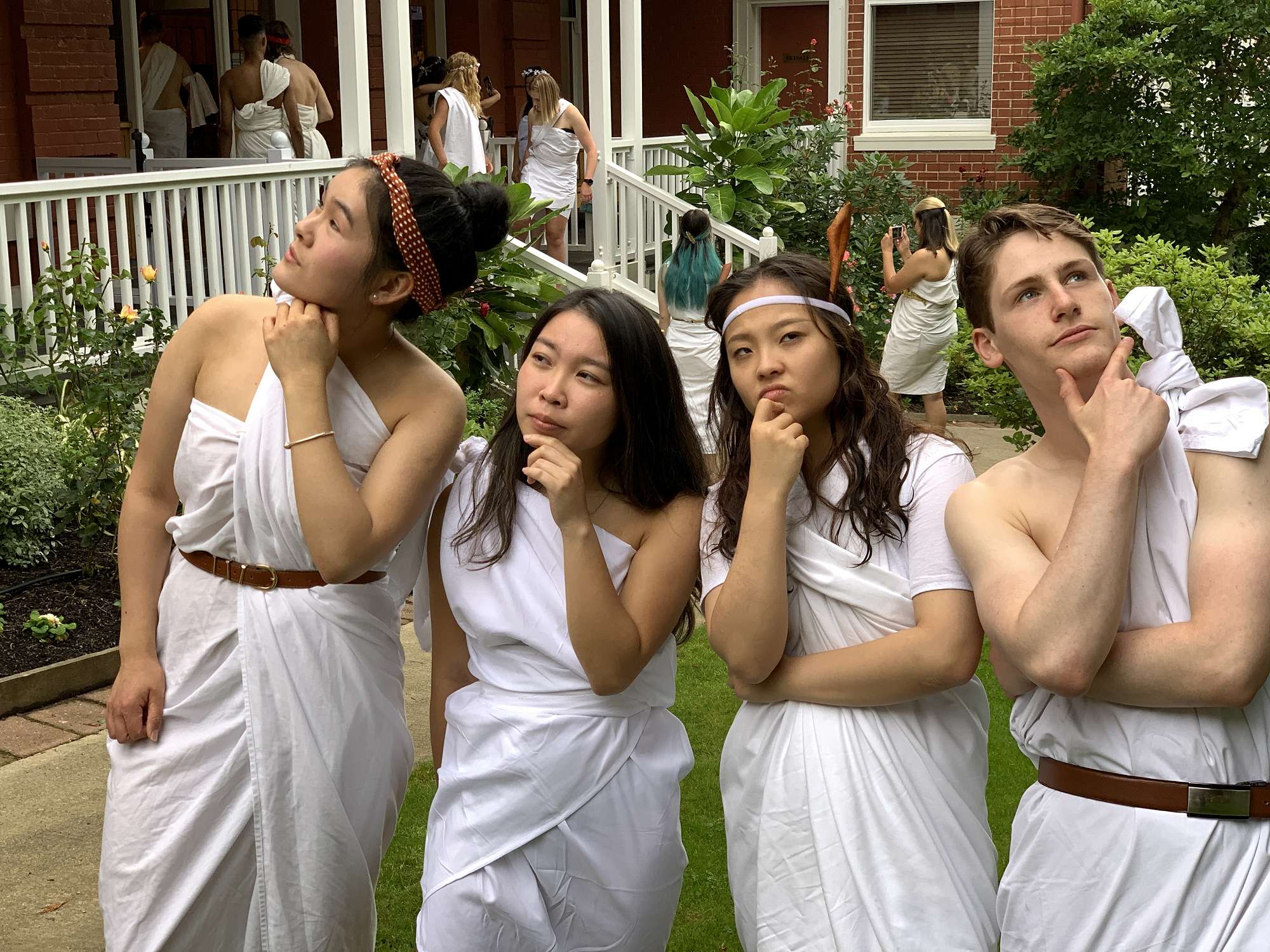 how to dress for a toga party Toga Party Outfit Ideas and DIY Costumes for Female Attendees