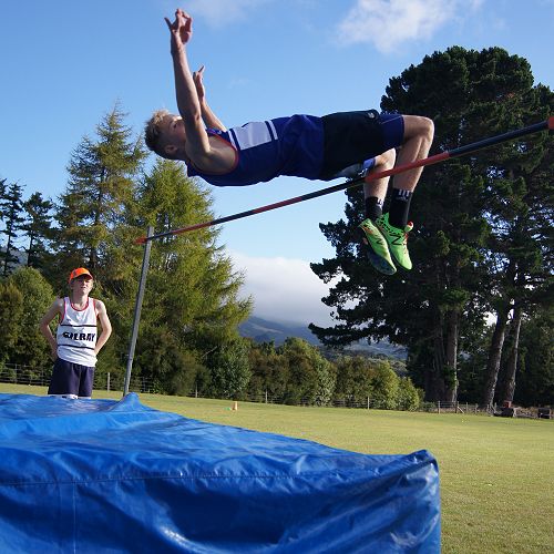 Taylor Mechen shows his style in the high jump.
