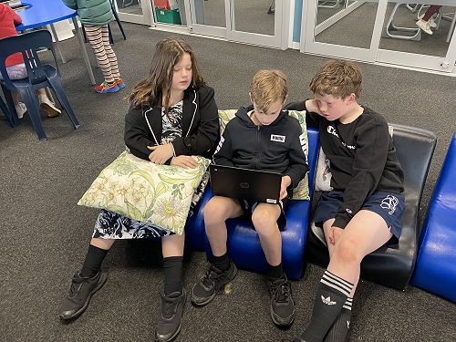 EP x ODT Extra! Tāpiri Spelling Bee!