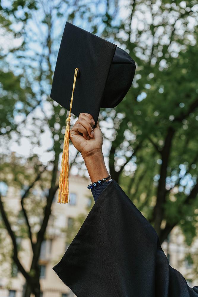 Professor Emerita Jocelyn Harris to Deliver Humanities Graduation Address