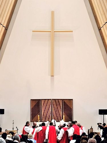 During the Invocation for Bishop-elect Susan Wallace, the other bishops join the three Archbishops before the altar to pray.